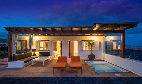 Villa Agave // Villa Card�n