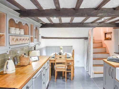 Corner Cottage