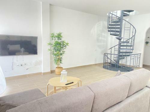 Apartamento 2hab Con Piscina Y Terraza