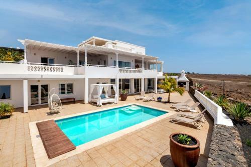 Odin Luxury Villa