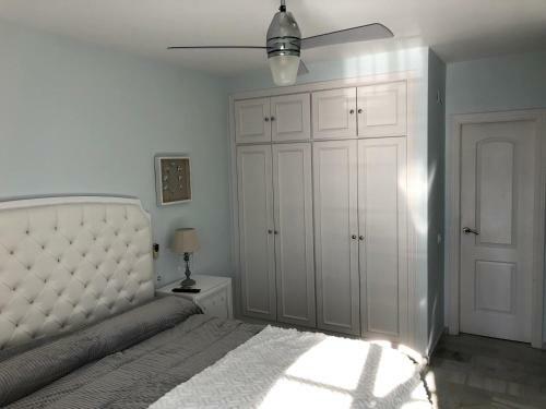 Balcon Del Mar 2-3 A, Apartament On The Beach Front