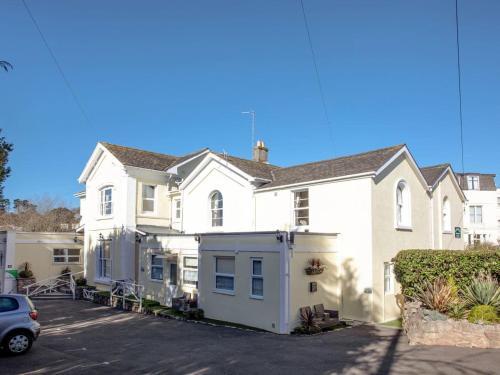 Apartment 1 - Uk32845