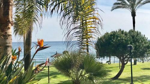 Mi Capricho 3e Beachfront- Apartment With Sea Views In Cala Mijas