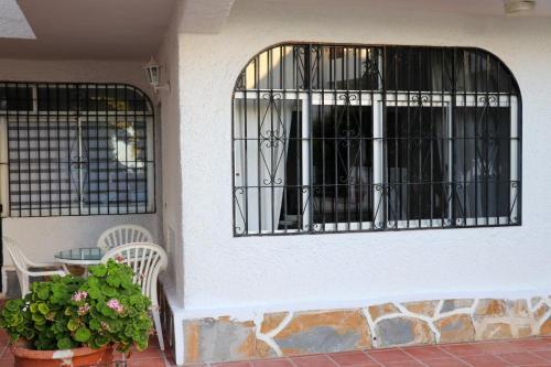 Apartamento 2 Dormitorios Al Lado De La Playa