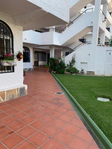 Apartamento 2 Dormitorios Al Lado De La Playa