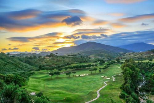 Apartamento La Cala Golf Resort 3 Bed Apt - Sleek Corner Plot