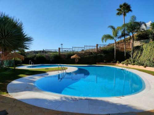 Spacious Two Bedroom Apartment 1012
