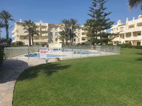Beach Apartment La Cala