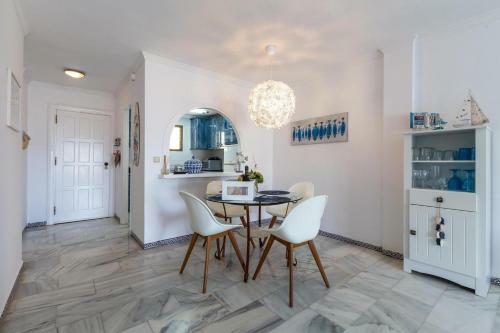 Beach Apartment La Cala