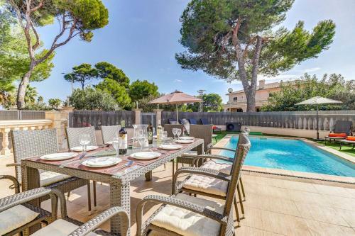 Villa Isabella By Villa Plus