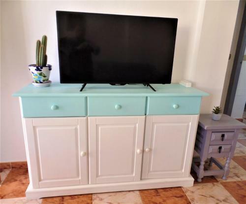 Ground Floor Apartment With Communal Pool Close To All Amenities