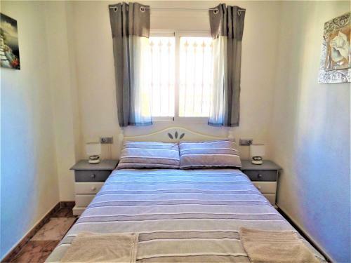 Ground Floor Apartment With Communal Pool Close To All Amenities