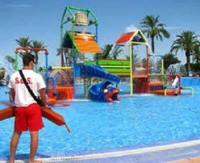 Ground Floor Apartment With Communal Pool Close To All Amenities
