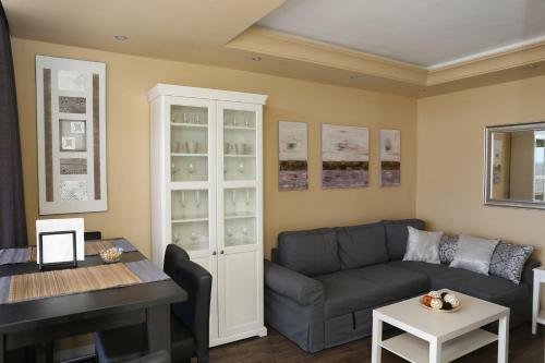 Apartamento Avenida De La Cornisa 11