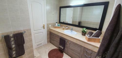 Beautiful Duplex With Jacuzzi