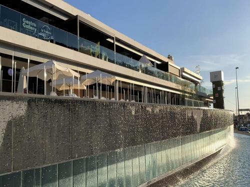 Apartment With Sunny Balcony - Short Distance To Swimming Pool