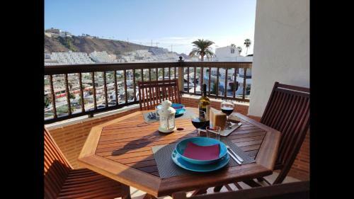 Apartment With Sunny Balcony - Short Distance To Swimming Pool