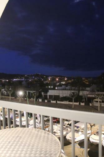 Absolute Apartment