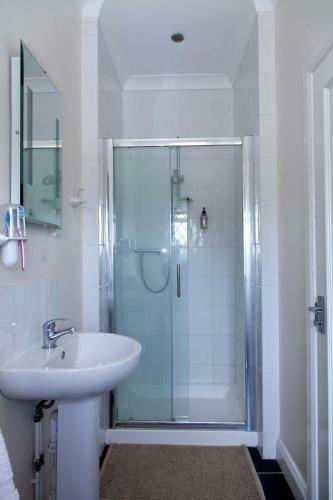 Hostal Elmcroft Guest House