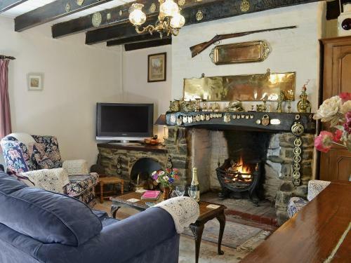 Polly Cottage