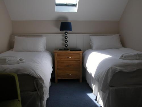 Hostal Castle Hotel