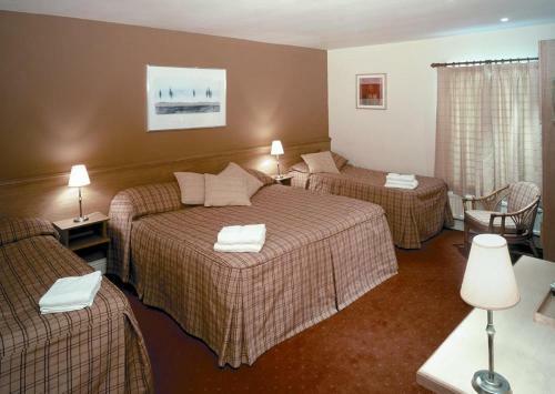 Whoop Hall Hotel And Leisure
