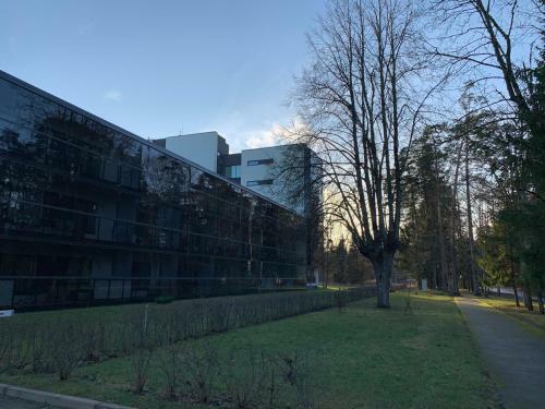 Apartamento Sunset Residence Apt At Vabaduse 71