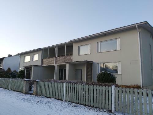 Hostal Saarem�e
