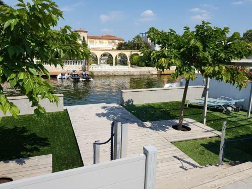 Villa Des Canaux