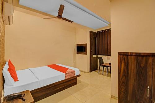 Oyo Flagship 84176 Hotel Savali