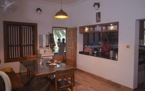 Bed & Breakfast Poonthanam Homestay