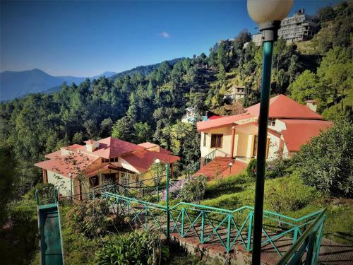 Hotel Rashi Resorts
