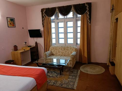 Oakwood Hotels