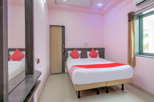 Oyo 63322 Hotel Bridge Corner
