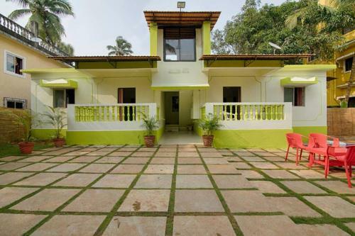 4 Bhk Villa With Private Pool