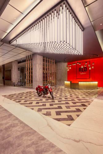 Hotel Radisson Red Chandigarh Mohali