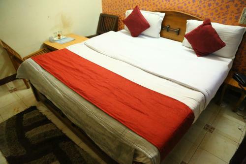 Hotel Diamond Palace