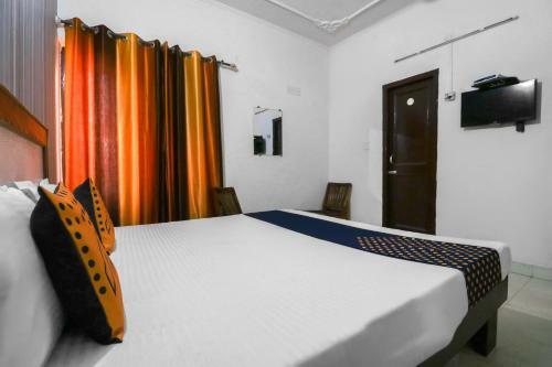Spot On 66926 Hotel Sun Light