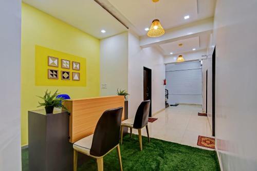 Hostal Oyo Home 78047 Alluring Stay Pimpri
