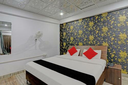 Hotel Capital O 81356 Heritage Inn