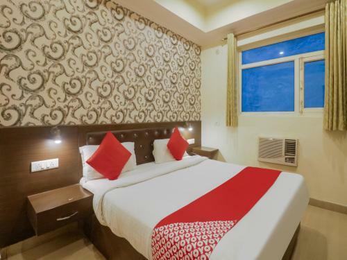 Oyo 78895 Hotel Coral Tree