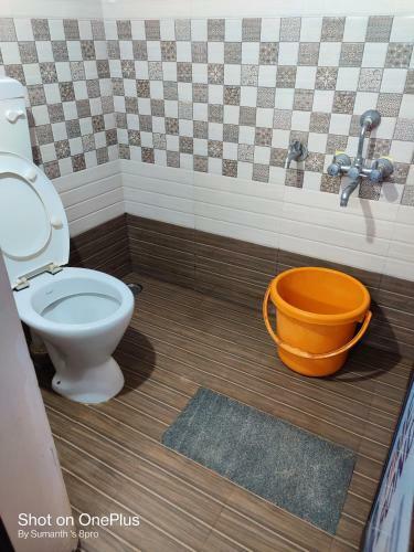 Apartamento Rainbow Comforts Homes