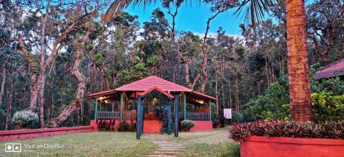 Mandal Woods Homestay