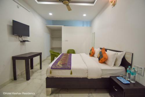 Hotel Keshav Residency