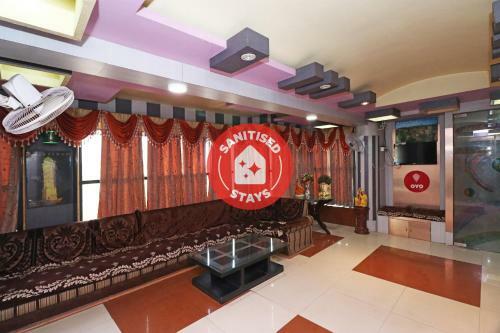 Oyo 2687 Hotel Aradhana
