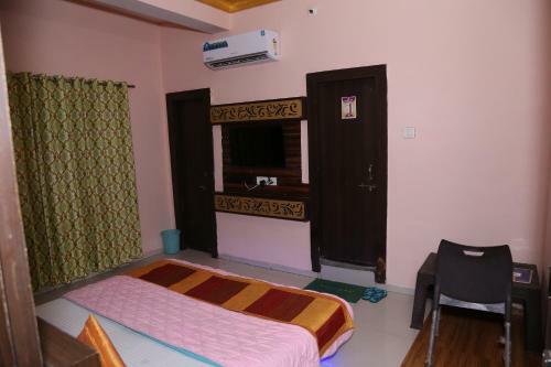 Hotel Shri Karni Vilas