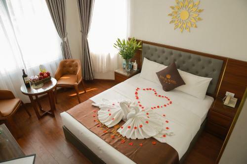 Royal Hotel