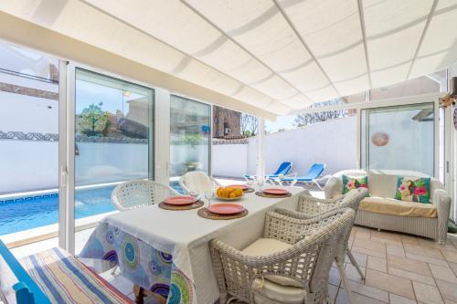 Goldhome - Montgri 117