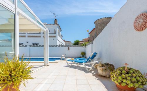 Goldhome - Montgri 117