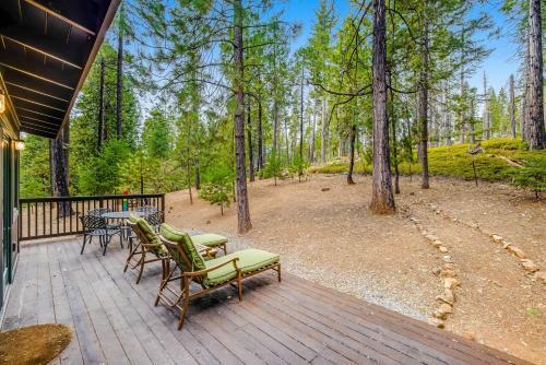 Blue Lake Springs Retreat